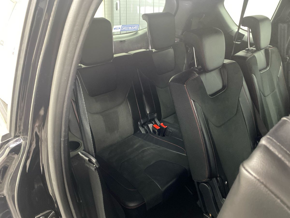 2023 Ford S-Max - image 22