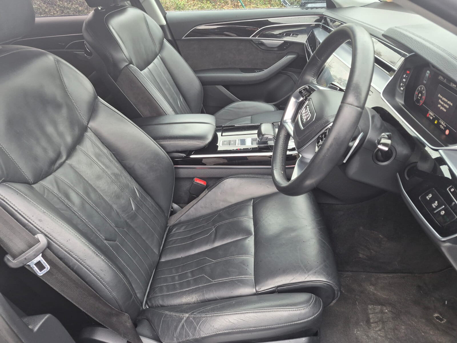 2019 Audi A8 - image 29