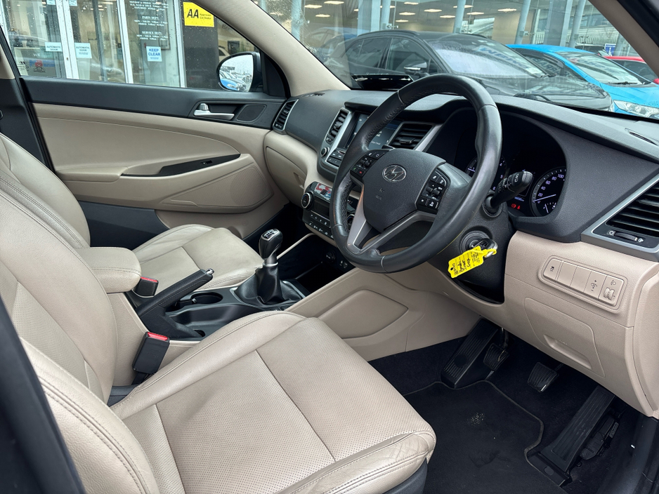 2018 Hyundai Tucson - image 6