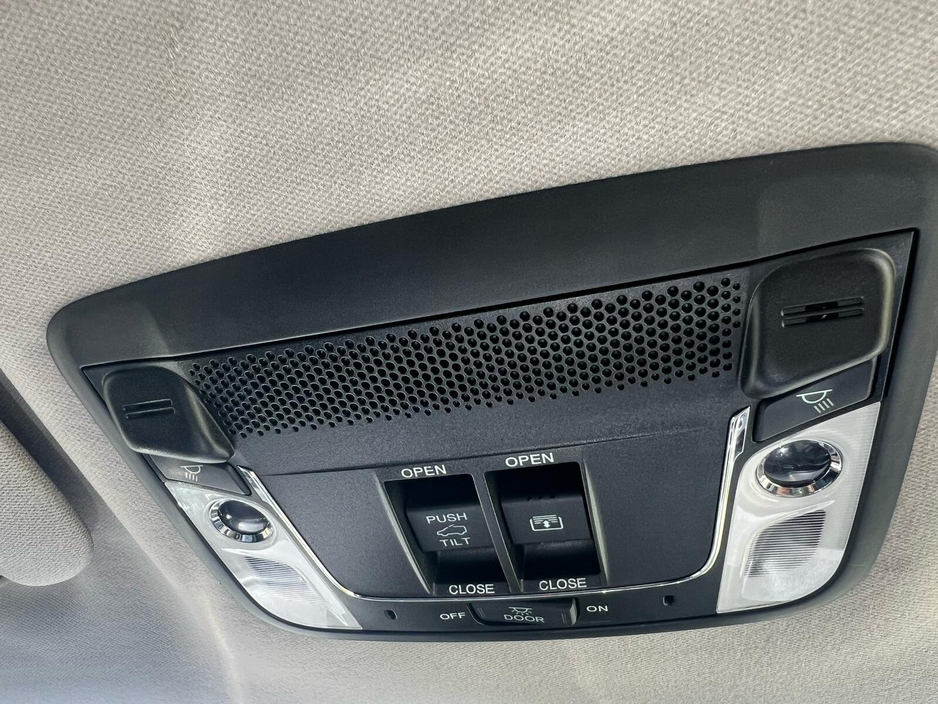 2019 Honda HR-V - image 17