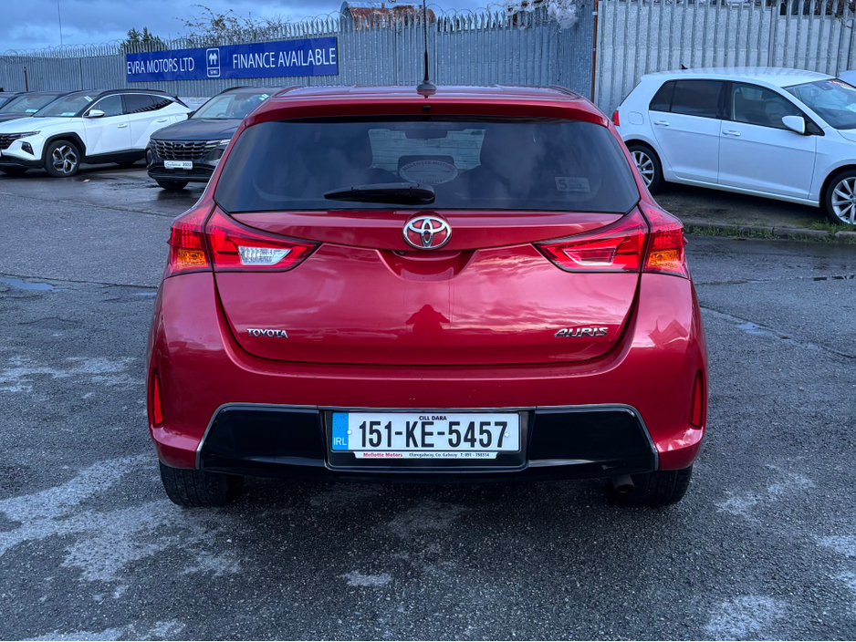 2015 Toyota Auris 1.33 VVT-I DUAL ICON PLUS 99BHP 5DR S/S 100BHP €8,950