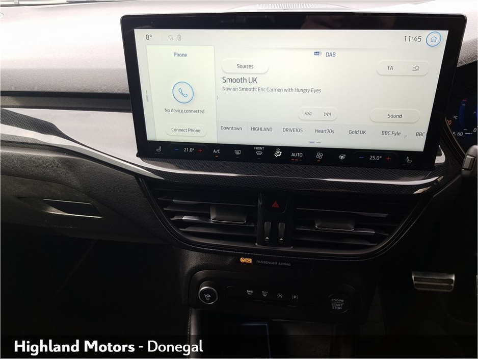 2022 Ford Focus - image 17