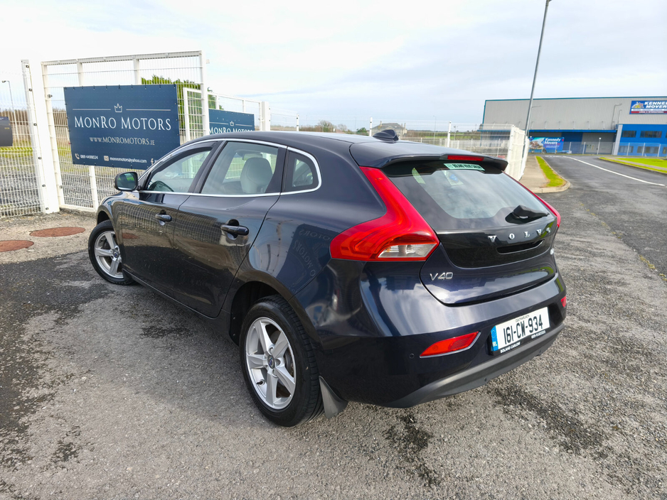 2016 Volvo V40 D2 (120hp) SE+Leather €7,999