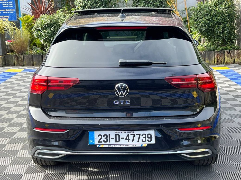2023 Volkswagen Golf - image 19