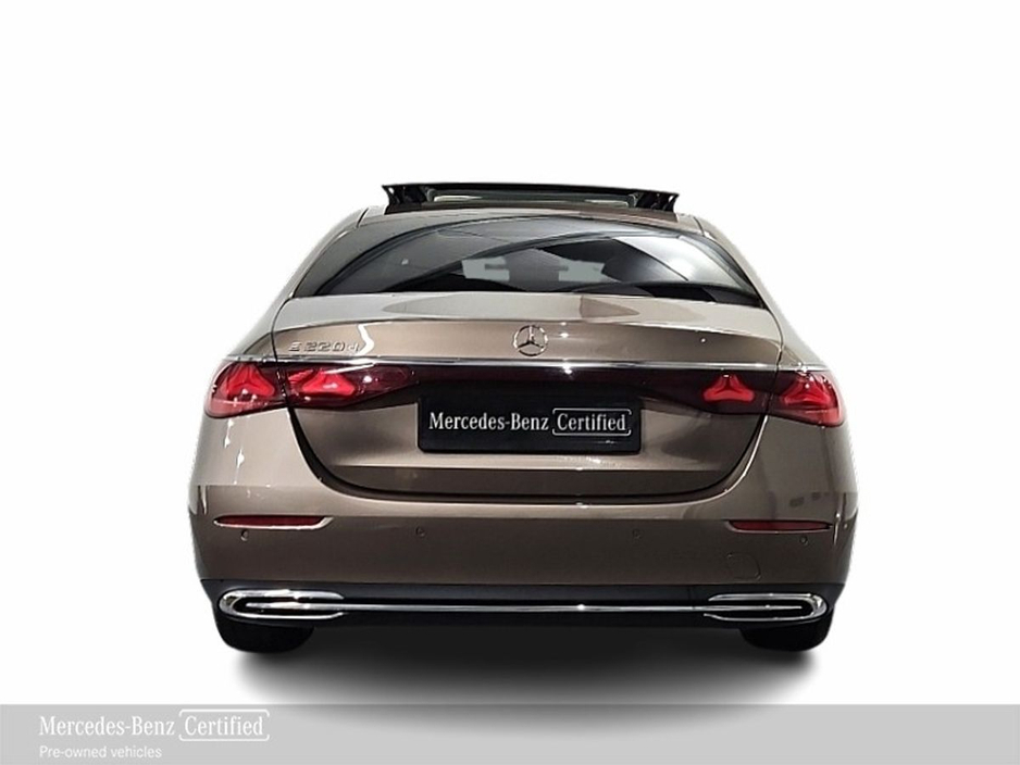 2024 Mercedes-Benz E Class *RESERVED* E220D Exclusive Plus with Panoramic Sunroof €70,950