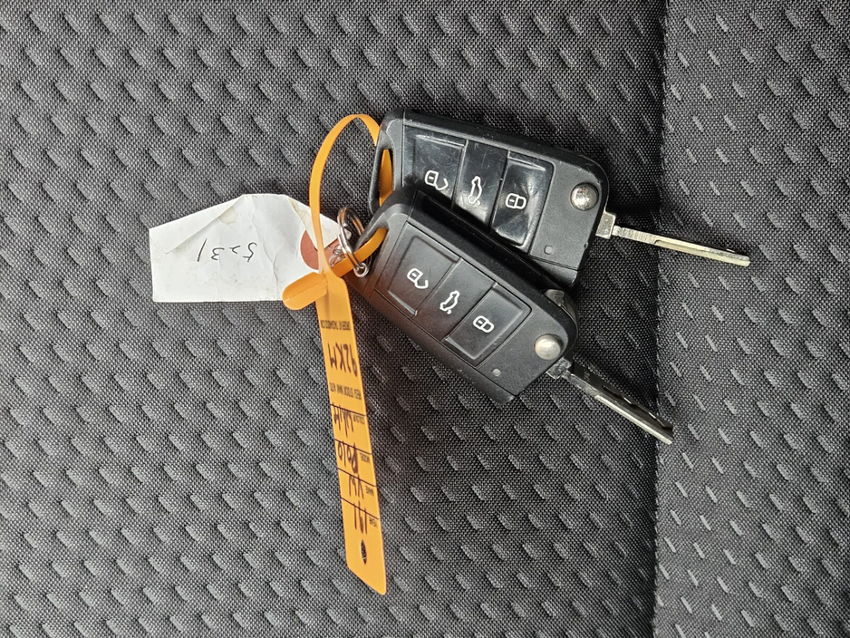 2019 Volkswagen Polo - image 31