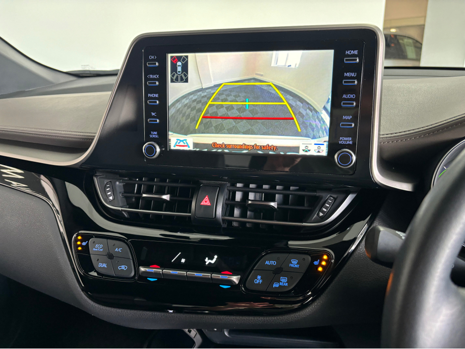 2020 Toyota C-HR - image 8