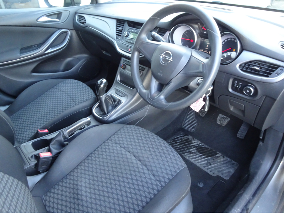 2016 Opel Astra E 1.6 CDTI 110PS 5 DOOR KEY 137 €6,950