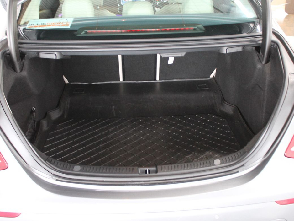 2018 Mercedes-Benz E Class - image 14