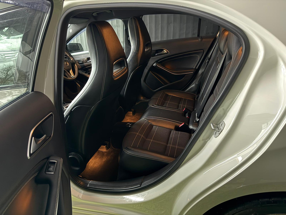 2013 Mercedes-Benz A Class - image 11