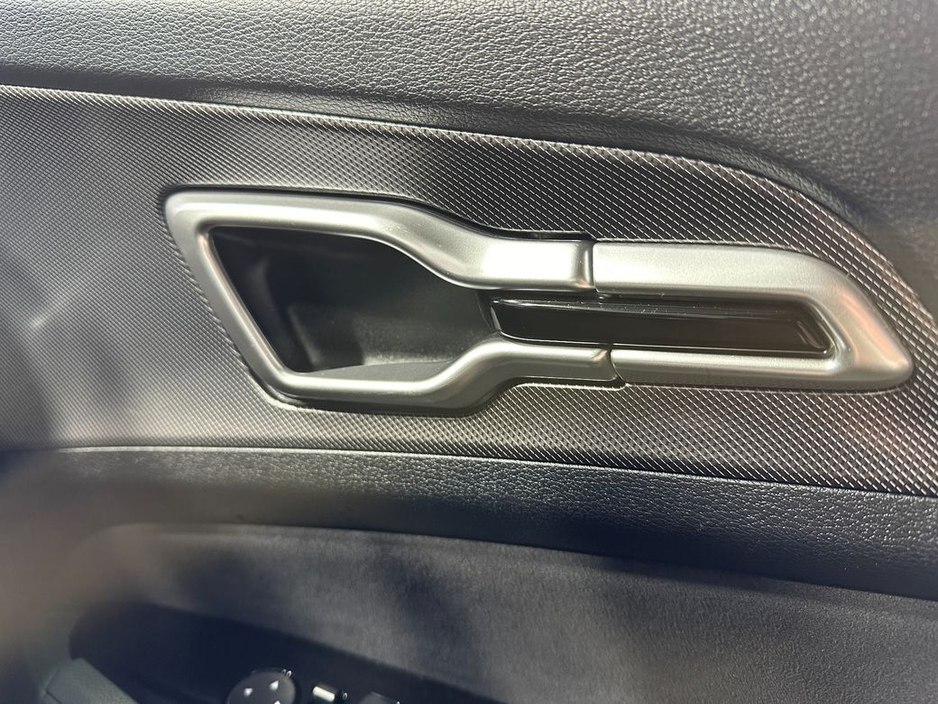 2024 Kia Sportage - image 23