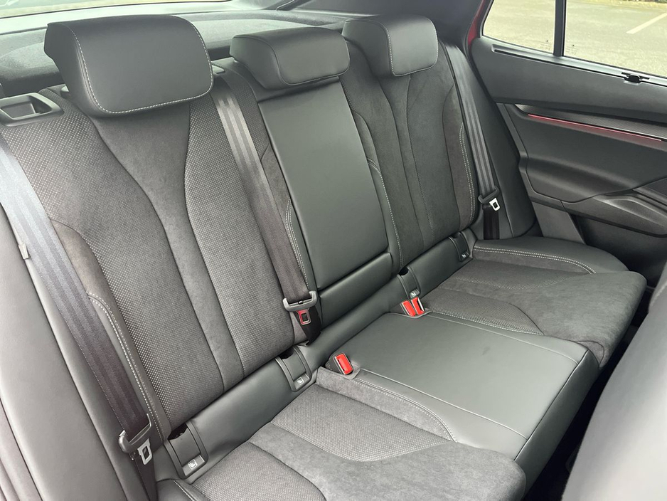 2026 Skoda Enyaq - image 10