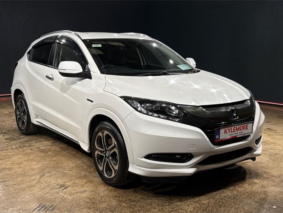 2017 Honda Vezel - image 9
