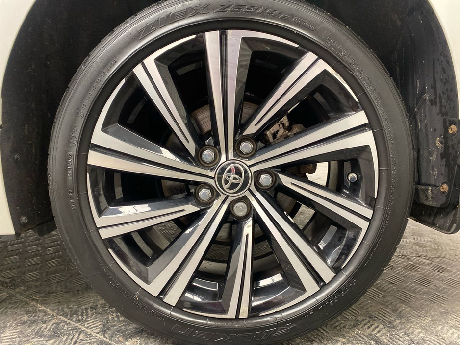 2021 Toyota Corolla - image 13