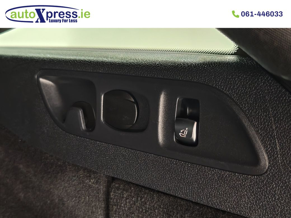 2020 Mercedes-Benz E Class - image 24