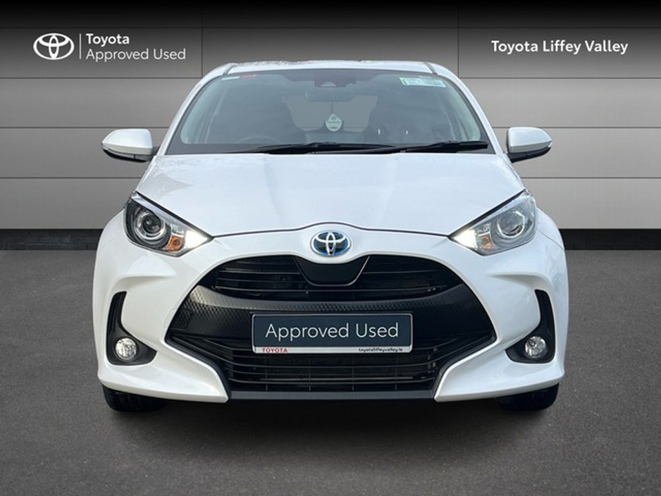 2023 Toyota Yaris YARIS HYBRID LUNA SPORT €24,950