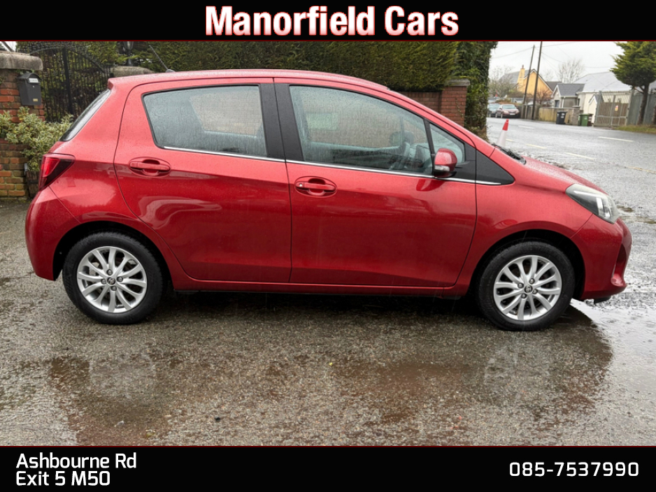 2015 Toyota Yaris SOL 1.33 PETROL 6 SPEED MANUAL 4DR HATCHBACK *ONE OWNER IRISH CAR* *TOP SPEC* *FULL TOYOTA SERVICE HISTORY* *NEW NCT 01/2027* *€200 ROAD TAX* *FINANCE ARRANGED TODAY* €10,450