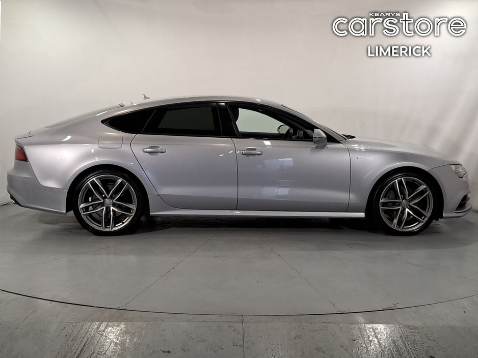 2016 Audi A7 - image 2