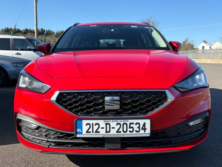 2021 SEAT Leon - image 2