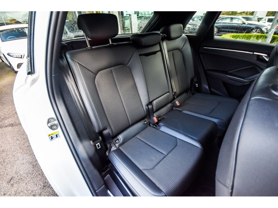 2023 Audi Q3 35 TDI 150HP S Tronic S line €43,850