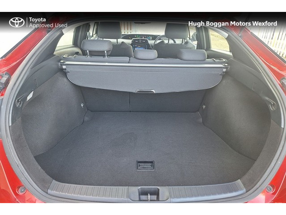 2017 Toyota Prius - image 10