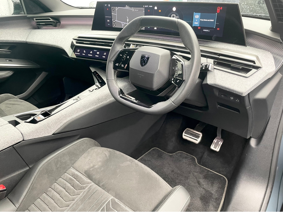 2025 Peugeot 5008 E 5008 GT-LINE 73KW 213BHP FULLY ELECTRIC €47,950