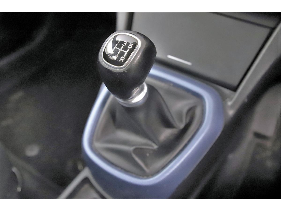 2017 Hyundai i10 1.0 DELUXE 5SPD *BI-TONE INTERIOR*14"ALLOY WHEELS* €10,890