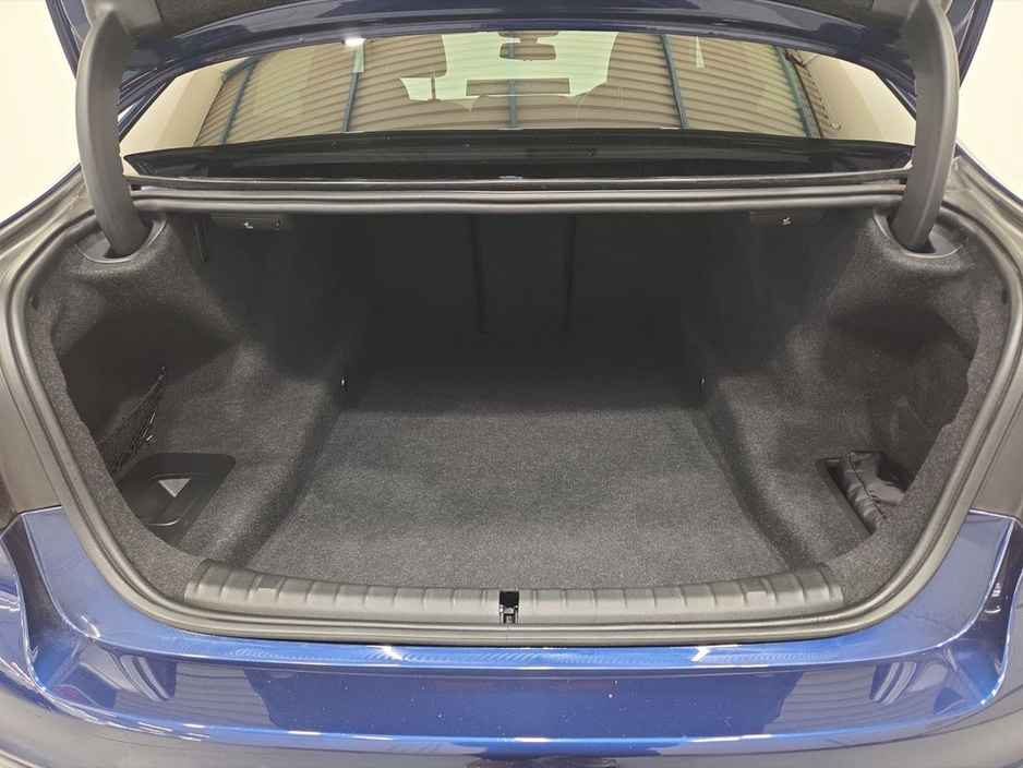 2019 BMW 5 Series 530d xDrive M Sport Saloon €36,950