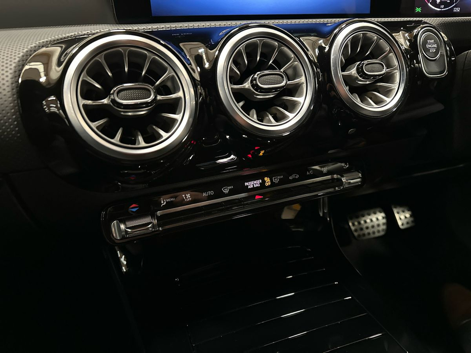 2024 Mercedes-Benz CLA Class CLA250 e AMG Line Executive 15.6 kWh PHEV €45,900