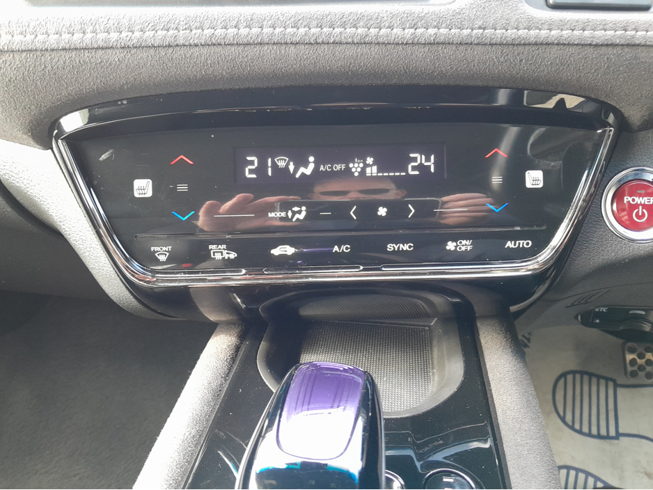 2016 Honda Vezel - image 26