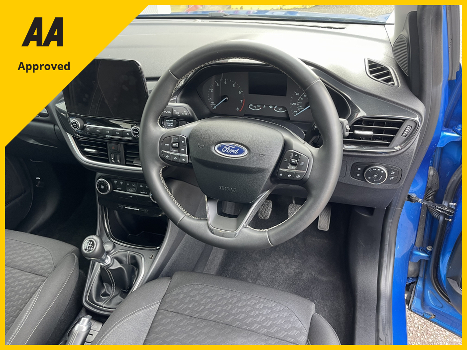 2024 Ford Puma - image 11