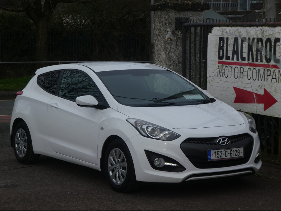 2015 Hyundai i30 - image 4