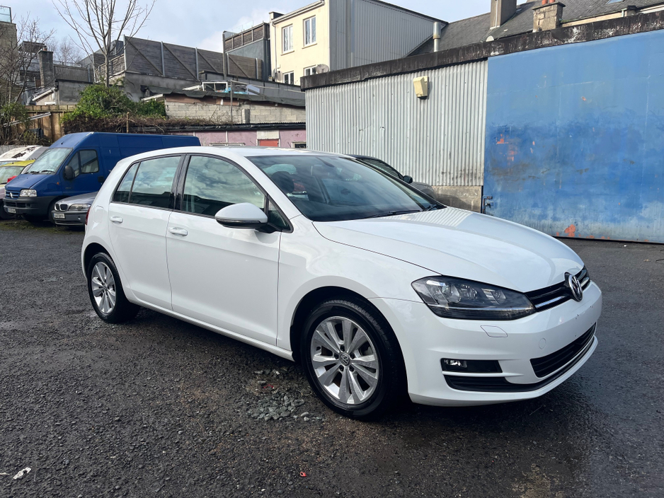 2014 Volkswagen Golf 1.2 COMFORTLINE AUTOMATIC €12,450