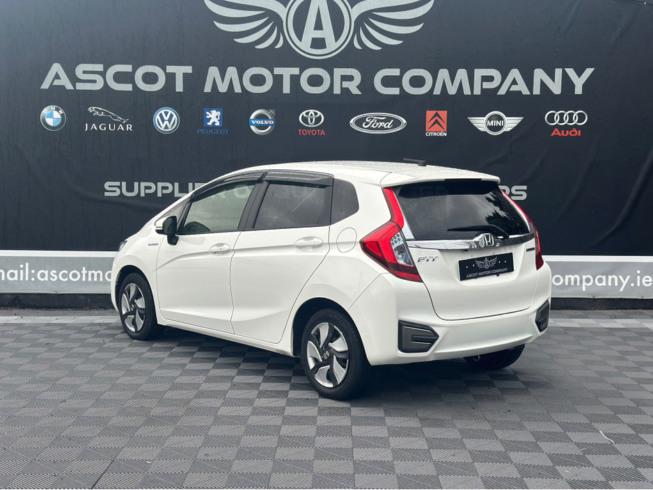 2015 Honda Fit Hybrid €10,950