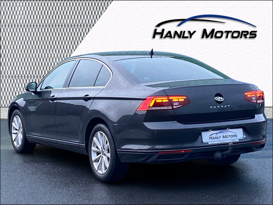2022 Volkswagen Passat BUSINESS 2.0 TDI MANUAL 6SPEED FWD 150 4DR €25,995