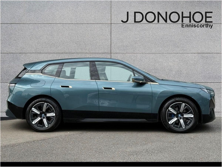 2022 BMW iX - image 3