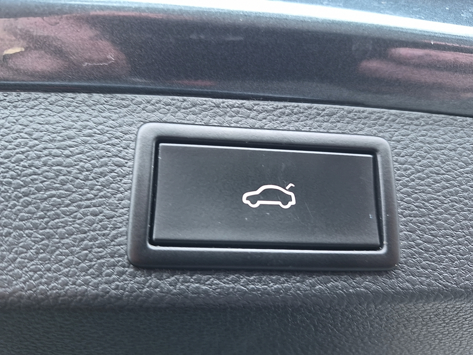 2019 Skoda Karoq - image 16