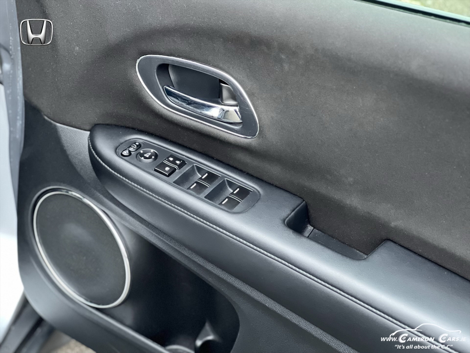 2018 Honda HR-V 1.5 VTEC WITH ONLY 57000km €18,950