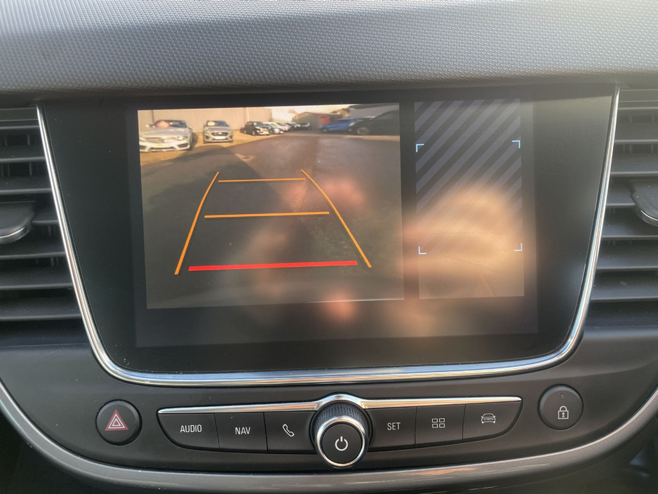 2024 Opel Crossland - image 18