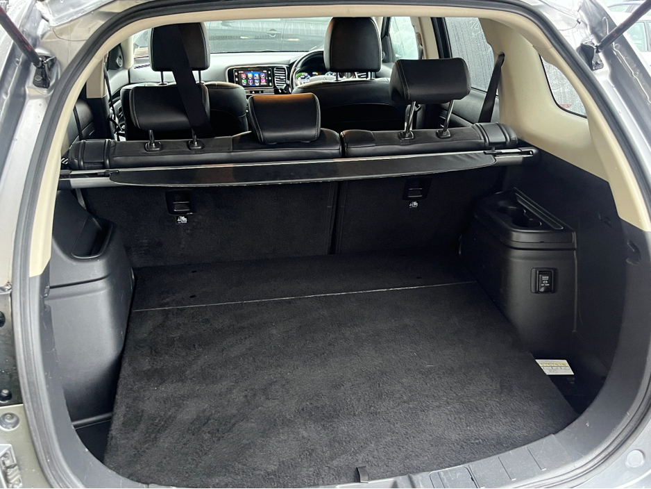 2019 Mitsubishi Outlander JURO PHEV 221BHP 4WD HYBRID 2.4 PETROL //REVERSE CAMERA//KEYLESS ENTRY//HALF LEATHER HEATED SEATS// €19,950