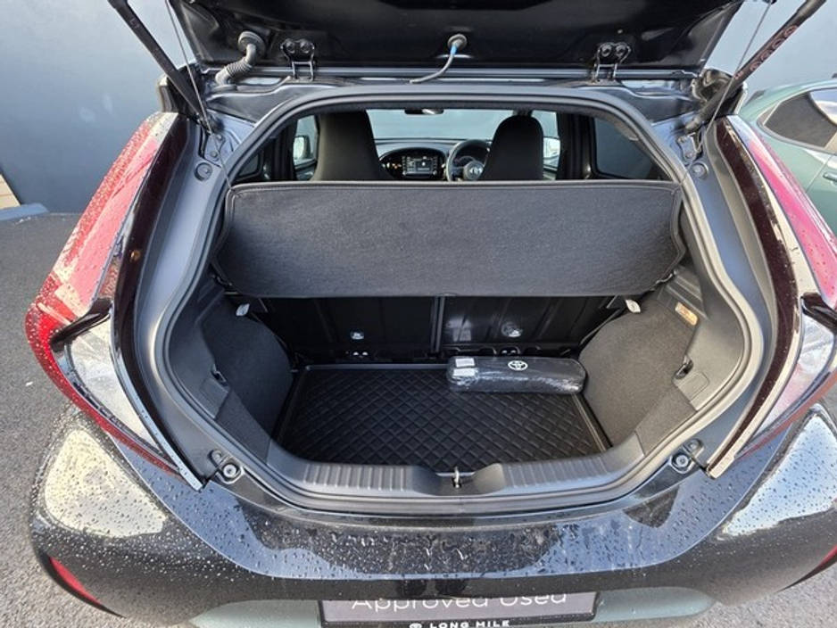 2023 Toyota Aygo X - image 10