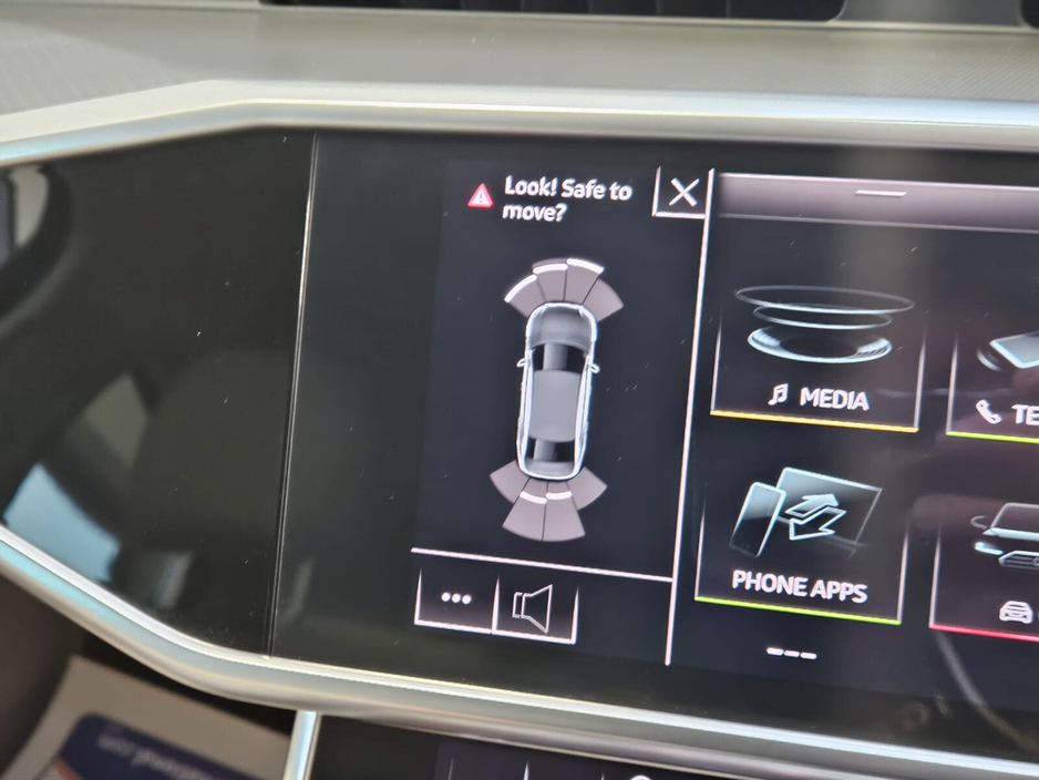 2019 Audi A6 - image 13