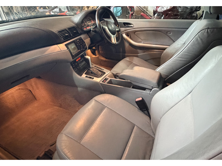 2000 BMW 3 Series - image 15