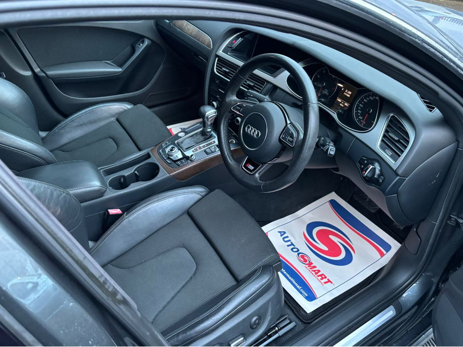 2014 Audi A4 Audi A4 2.0 TFSI S-line, 18"alloys, fully loaded with spec €13,900