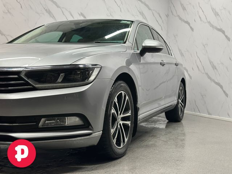 2018 Volkswagen Passat Highline 1.6TDI 120HP 4DR - Straight Sale Discount €19,950