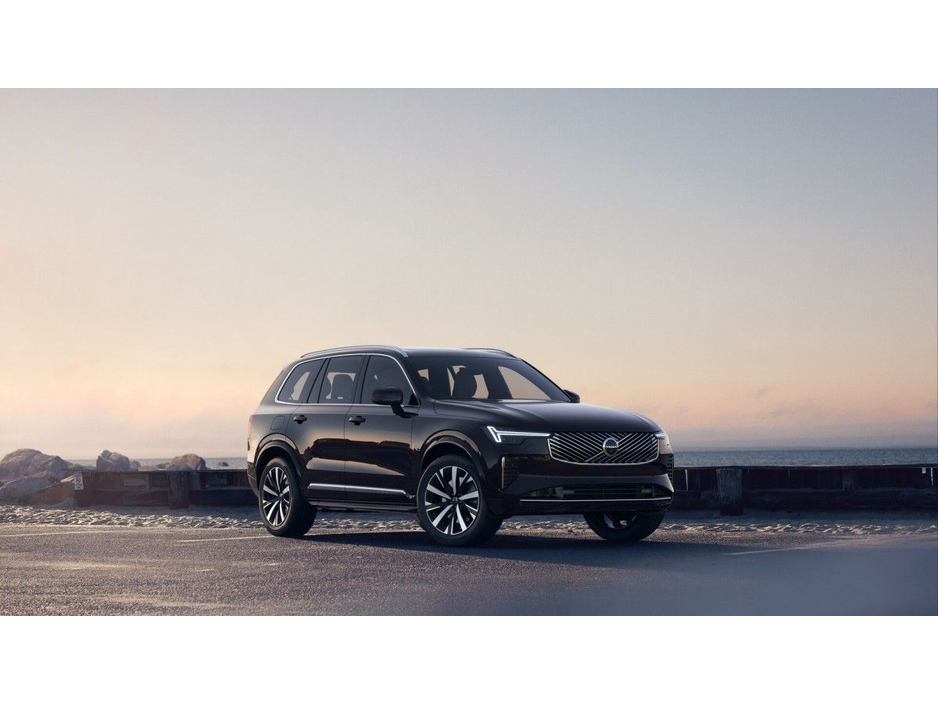 2026 Volvo XC90 - image 7