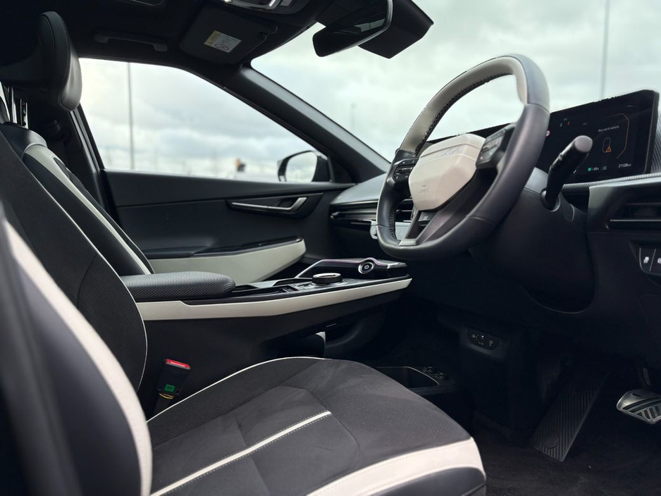 2025 Kia EV6 GT Line €49,995