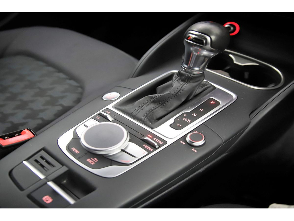 2015 Audi A3 - image 33