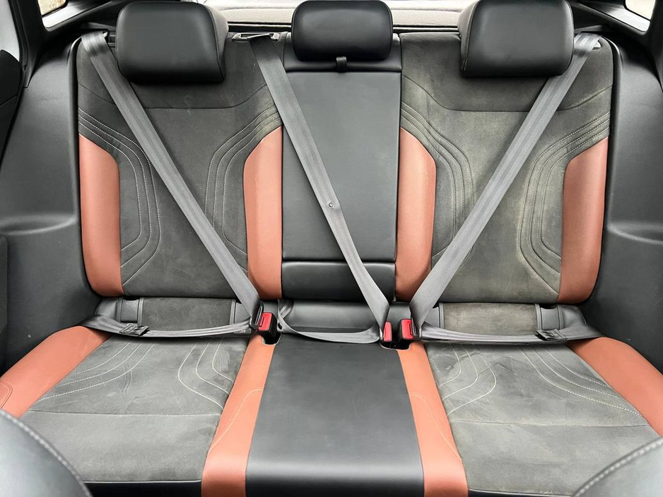 2021 Volkswagen ID.4 - image 12