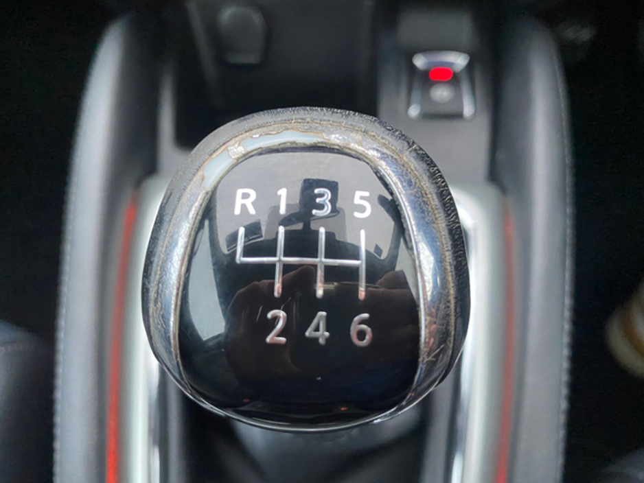 2017 Nissan Qashqai 1.2 SV PREMIUM '17 4DR €13,750